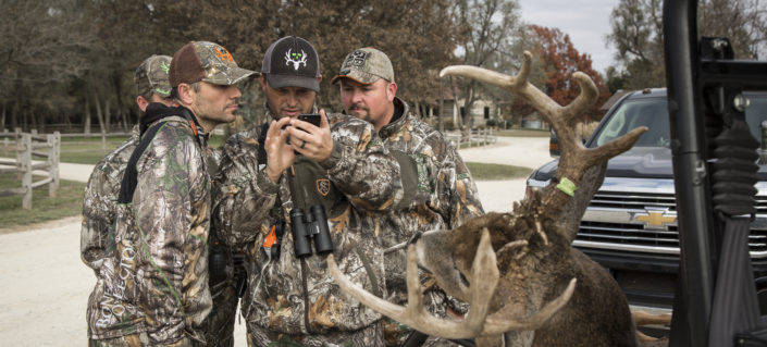 december-deer-hunting-tips-tactics_Feature re-edit
